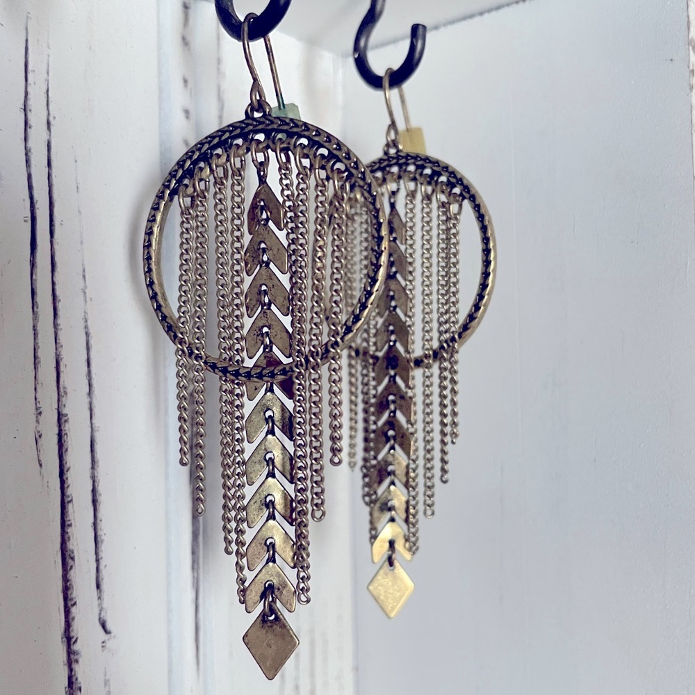 NIB Premier Designs Fringe Hoop Earrings
